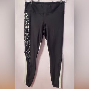 Under Armor Leggings with Pocket